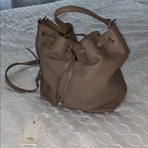 Tory Burch LeatherBucket Bag French Gray GUC